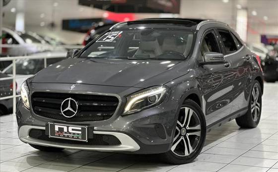 MERCEDES-BENZ GLA 250 2.0 16V TURBO GASOLINA VISION 4P AUTOMÁTICO MERCEDES-BENZ GLA 250 2.0 16V TURBO GASOLINA VISION 4P AUTOMÁTICO